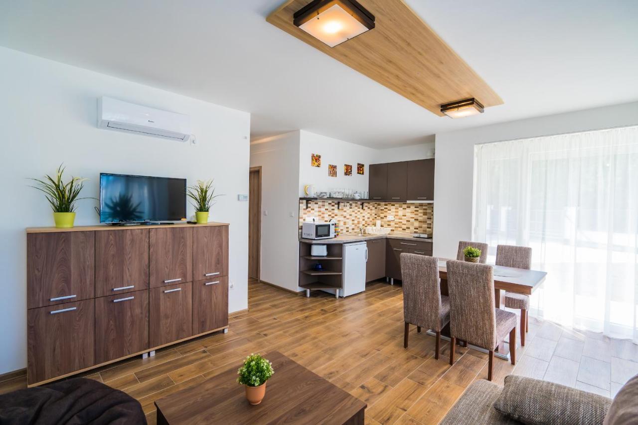 Gemini Apartments Siófok I., III. Exterior foto